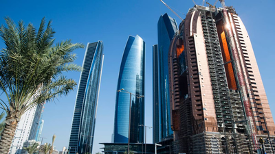 Bygget til Norges ambassade i Abu Dhabi skal være truffet av vrakrester