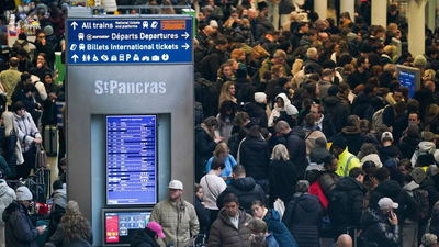 Eurostar har gjenopna få avgangar til og frå London
