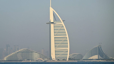 Burj Al Arab skal være truffet i droneagrep
