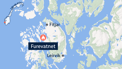Stormkjøkken starta skogbrann i Fitjar – helikopter er på veg